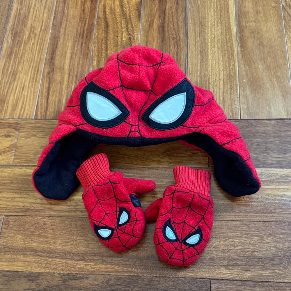 Baby Gap Marvel Spiderman Winter Hat with Matching Mittens Set